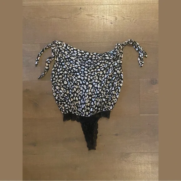 intimately free people bare it all leopard lace bodysuit - Picture 3 of 9